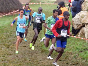 oumaiz y los africanos en el cross de atapuerca