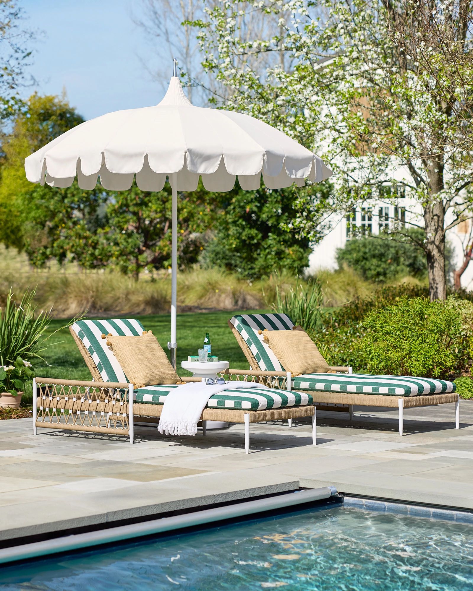 The 10 Best Outdoor Patio Umbrellas of 2024 Tested and Reviewed