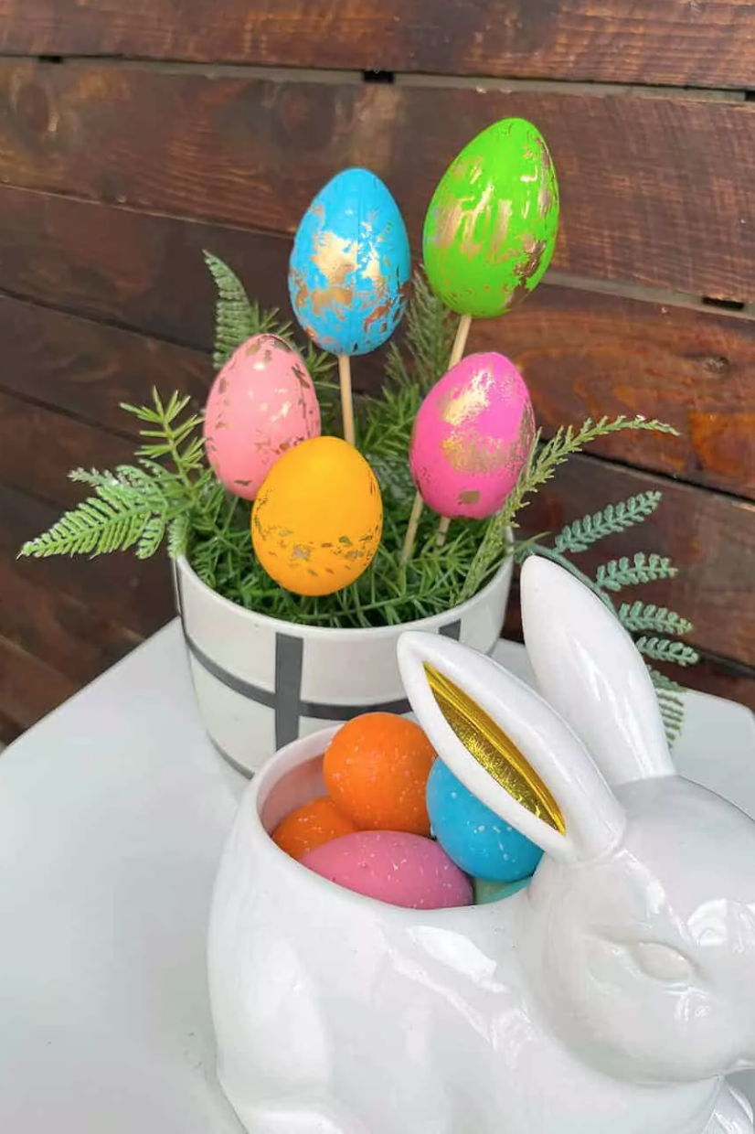 Free Easter Printable Hop  Simple easter decor, Spring easter decor, Diy  easter decorations