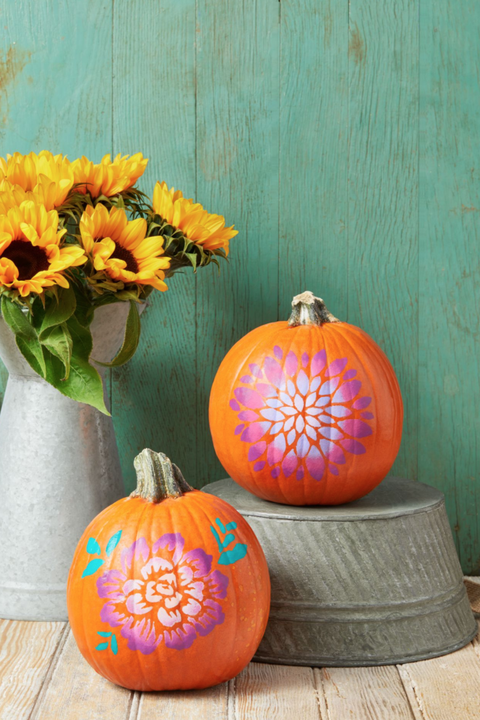 painted pumpkins outdoor fall decorations