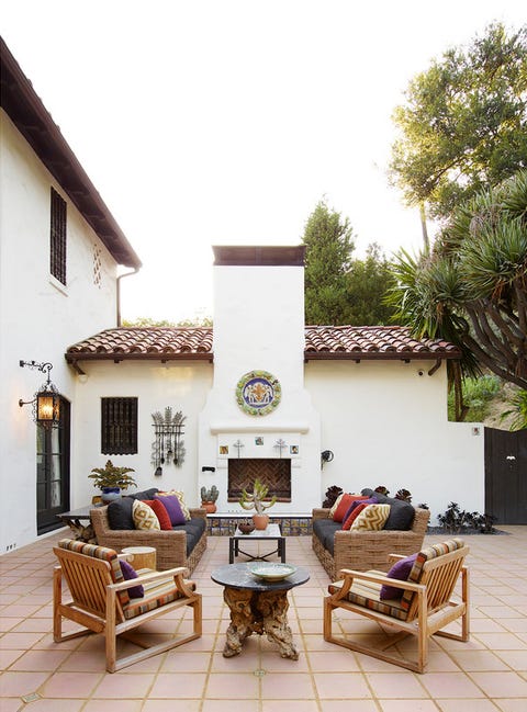 25 Outdoor Fireplace Ideas - Outdoor Fireplaces & Fire Pits