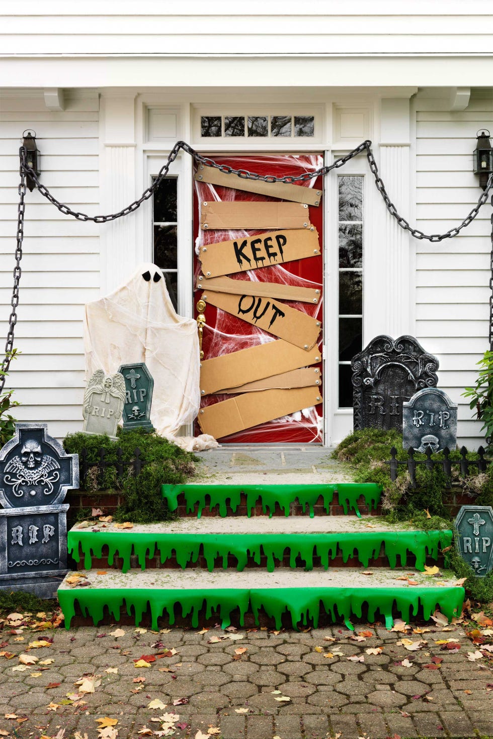 outdoor halloween decorations keep out