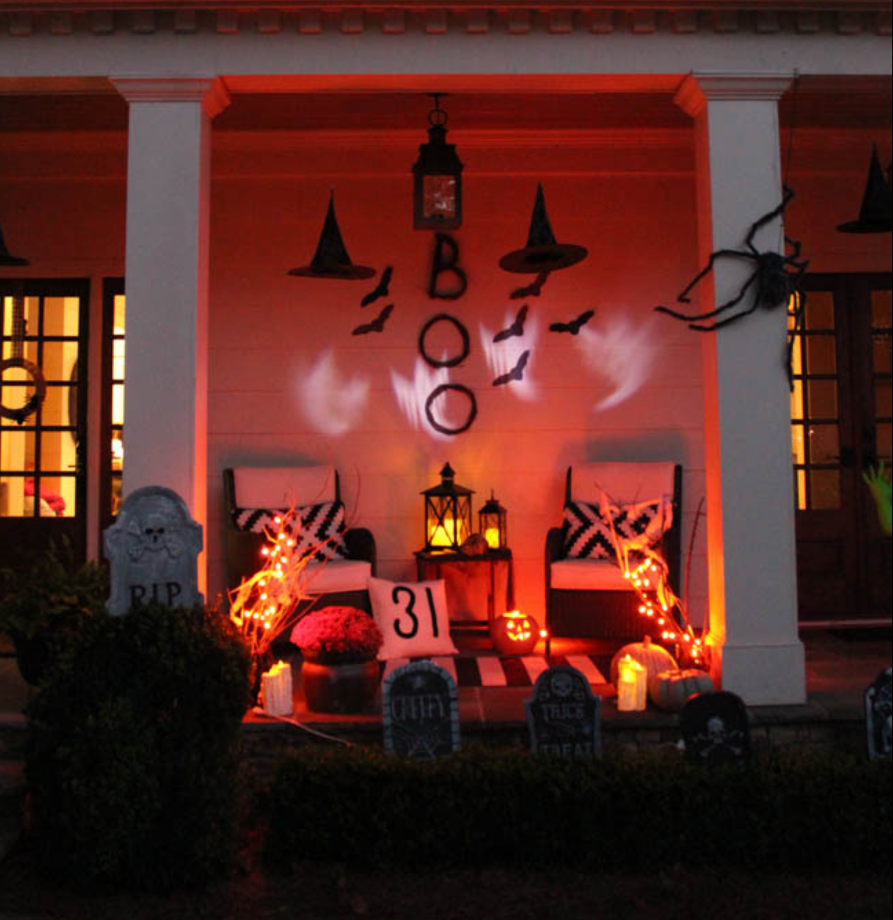 45 Best Outdoor Halloween Decoration Ideas of 2024