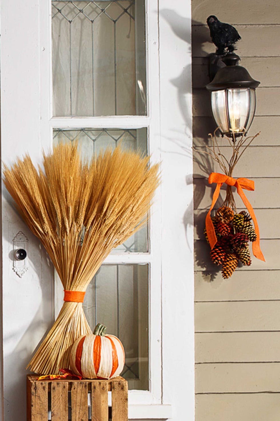 outdoor halloween decorations pinecones