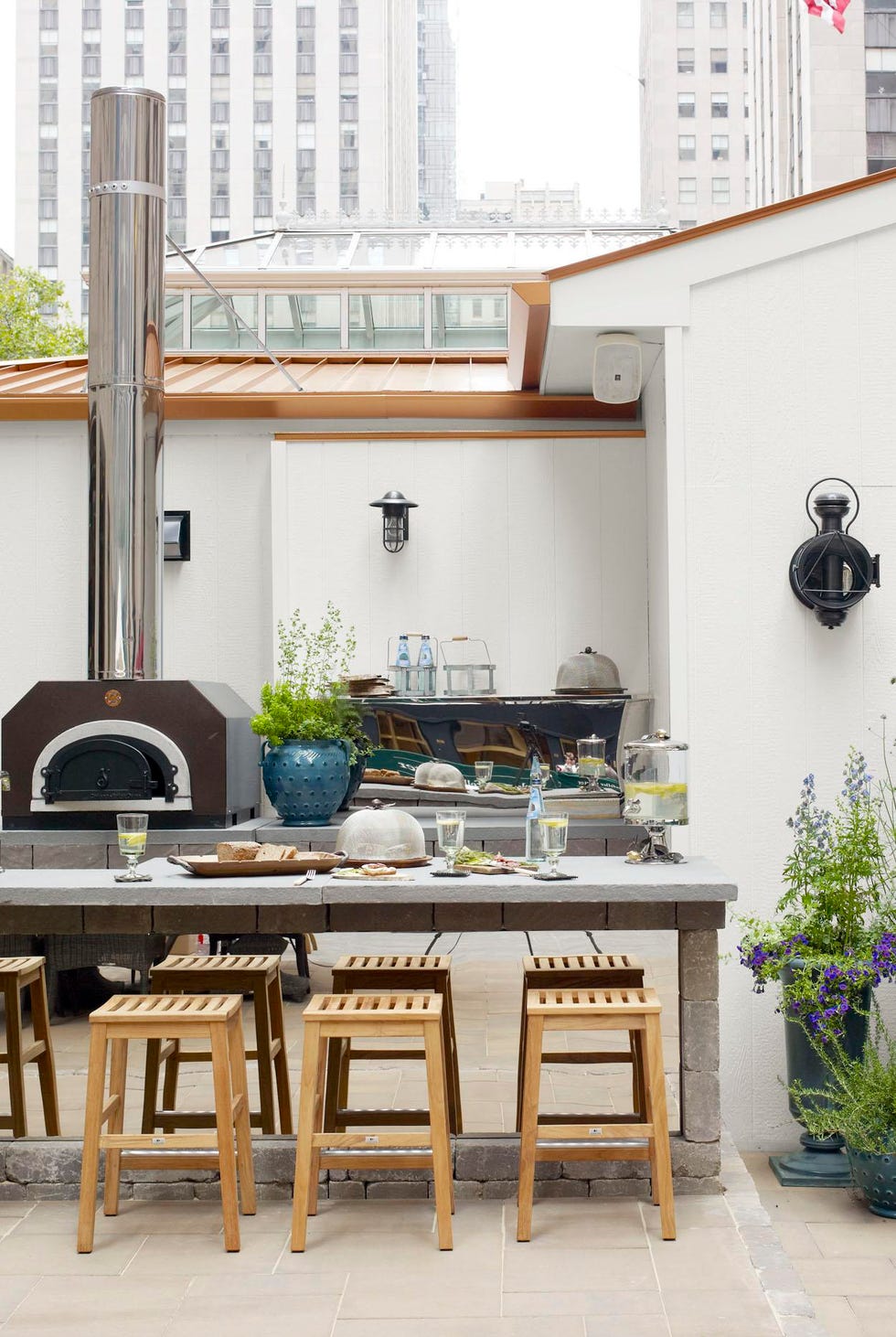 outdoor kitchens