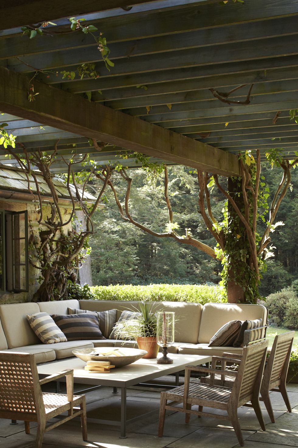 36 Gorgeous Outdoor Rooms - Outdoor Room Decor Ideas