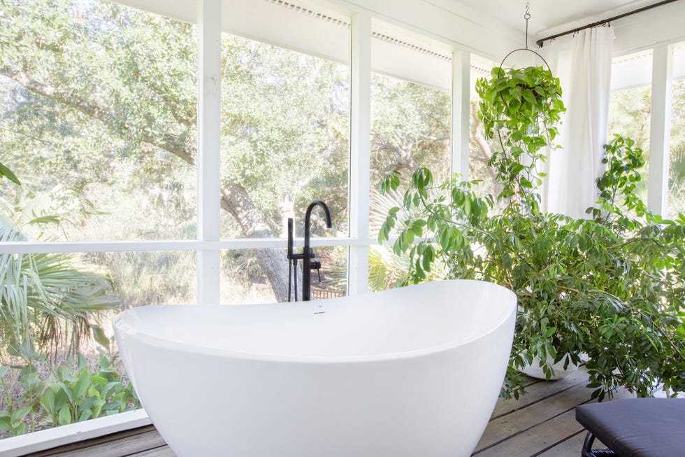 outdoor tub ideas
