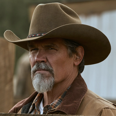 what to know about outer range josh brolin
