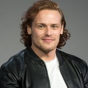 new york, new york   april 06  actor sam heughan attends apple store soho presents meet the cast outlander at apple store soho on april 6, 2016 in new york city  photo by mike pontwireimage