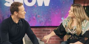 'outlander' actor sam heughan on 'the kelly clarkson show' with former 'voice' coach kelly clarkson