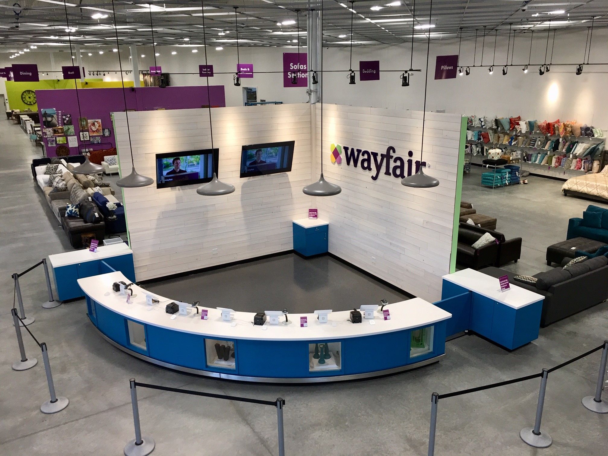 Wayfair store store hours