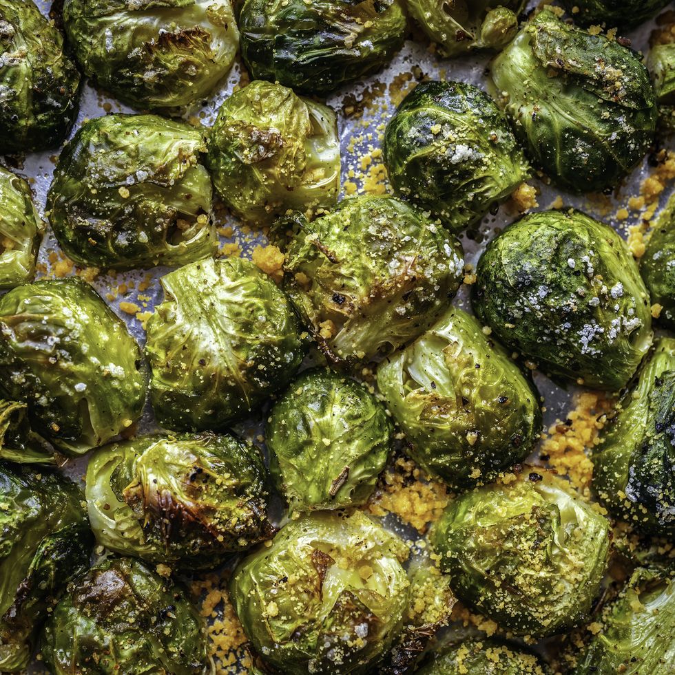 https://hips.hearstapps.com/hmg-prod/images/oven-roasted-brussels-sprouts-royalty-free-image-1597081898.jpg?crop=0.66635xw:1xh;center,top&resize=980:*