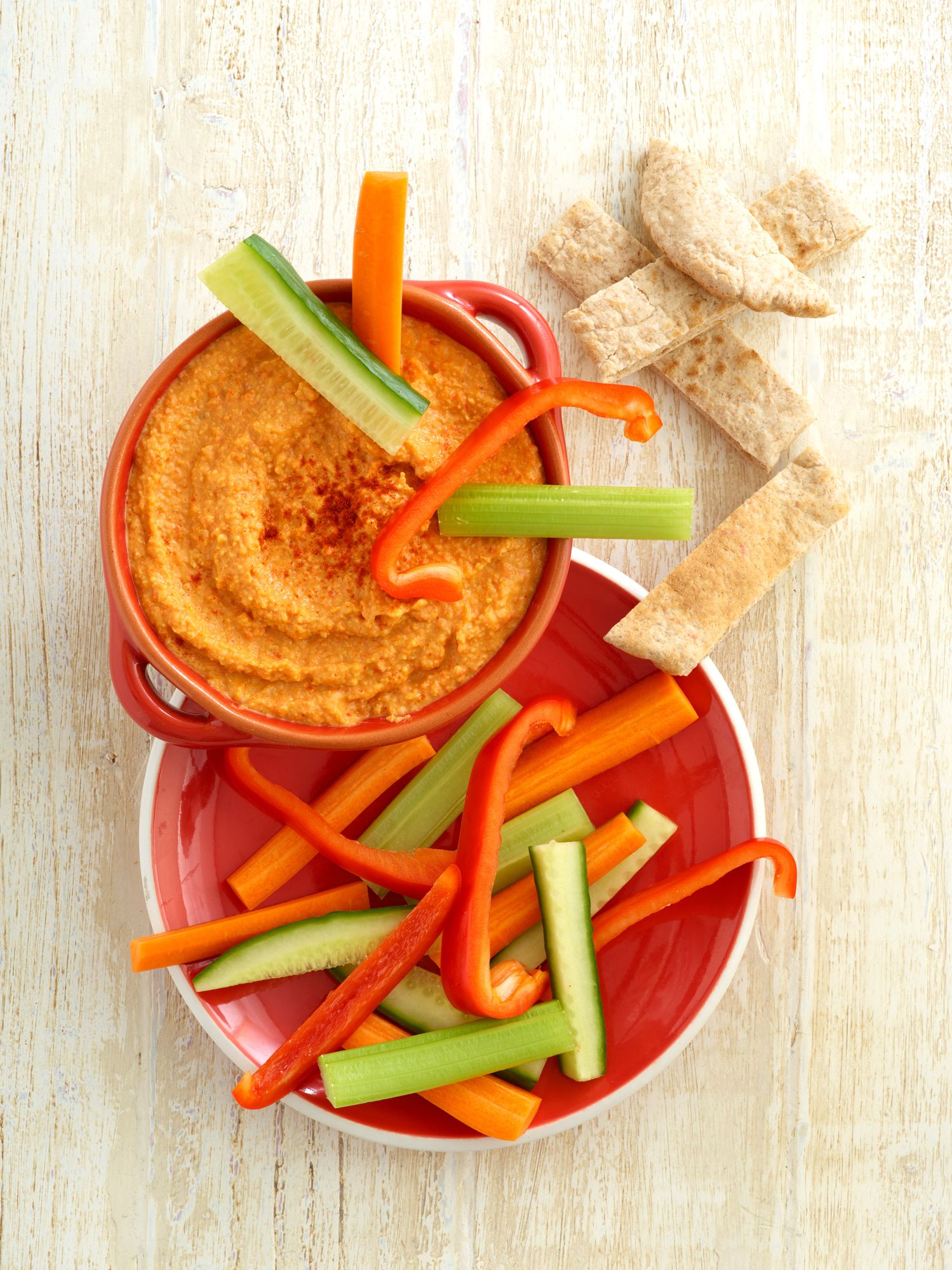 vegetables hummus