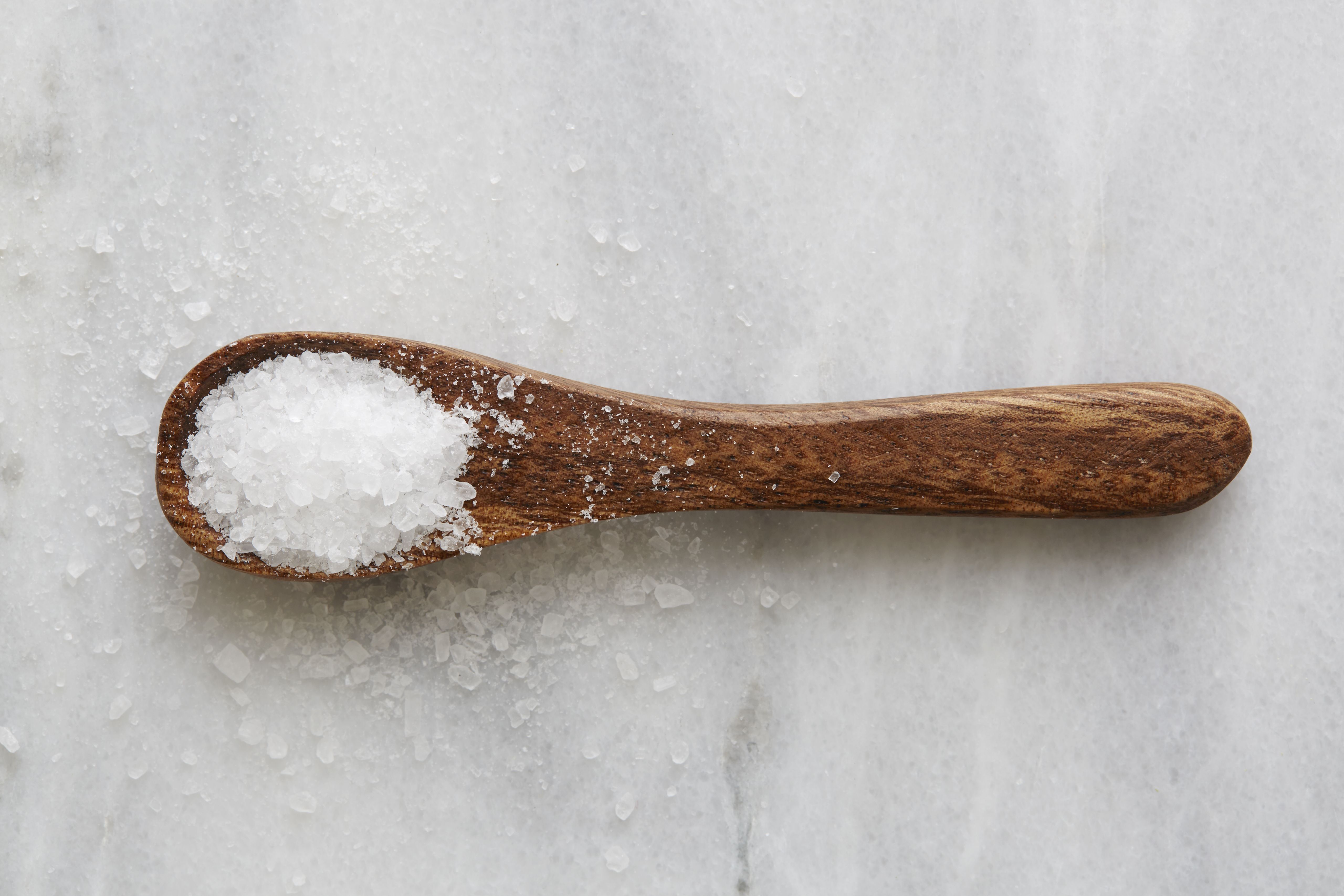 10 Ways To Use Salt For Gorgeous Skin, Hair, Teeth, And Nails