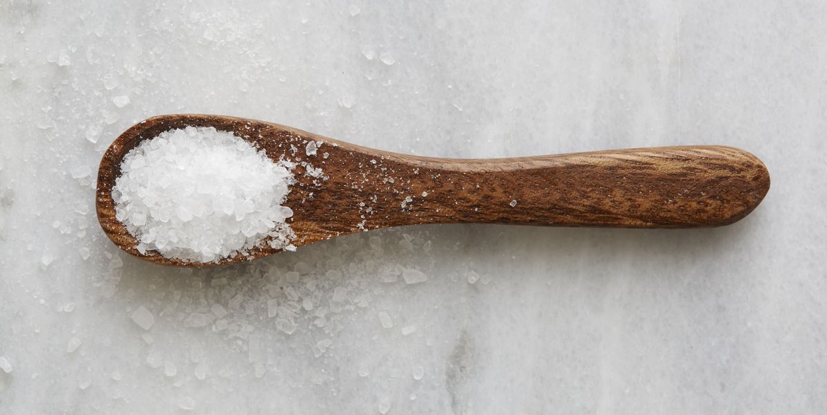 10 DIY Ways To Use Salt For Gorgeous Skin, Hair, Teeth, And Nails