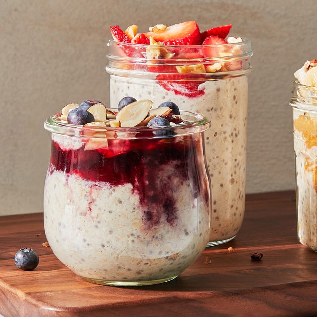 Best Overnight Oats Recipe - How To Make Overnight Oats