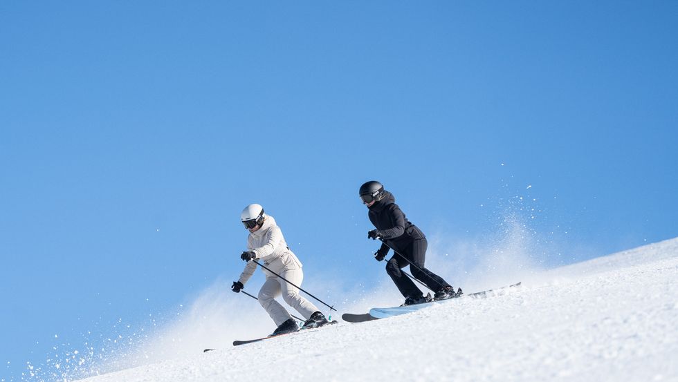Sube a la nieve con la nueva colección de esquí de Oysho