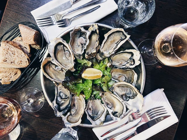 Three Ways to Tell If You're Eating Good Oysters