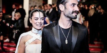 ozge ozpirincci se casa