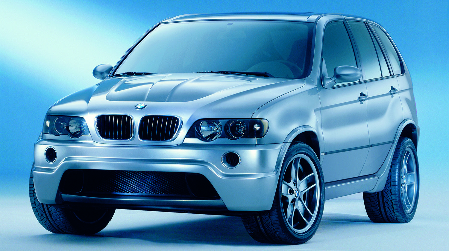 2001 BMW X5 Le Mans Concept Had the V 12 Heart of a McLaren F1