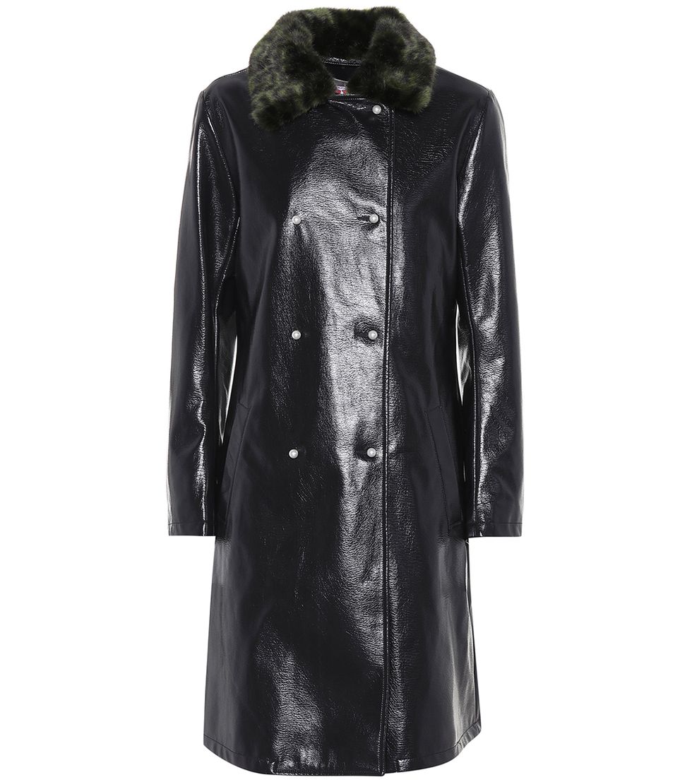 Clothing, Outerwear, Coat, Fur, Overcoat, Sleeve, Trench coat, Jacket, Leather, Hood, 