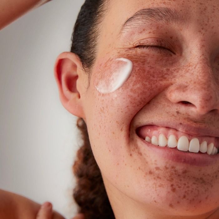 13 Best Moisturizers for Acne Prone Skin in 2024
