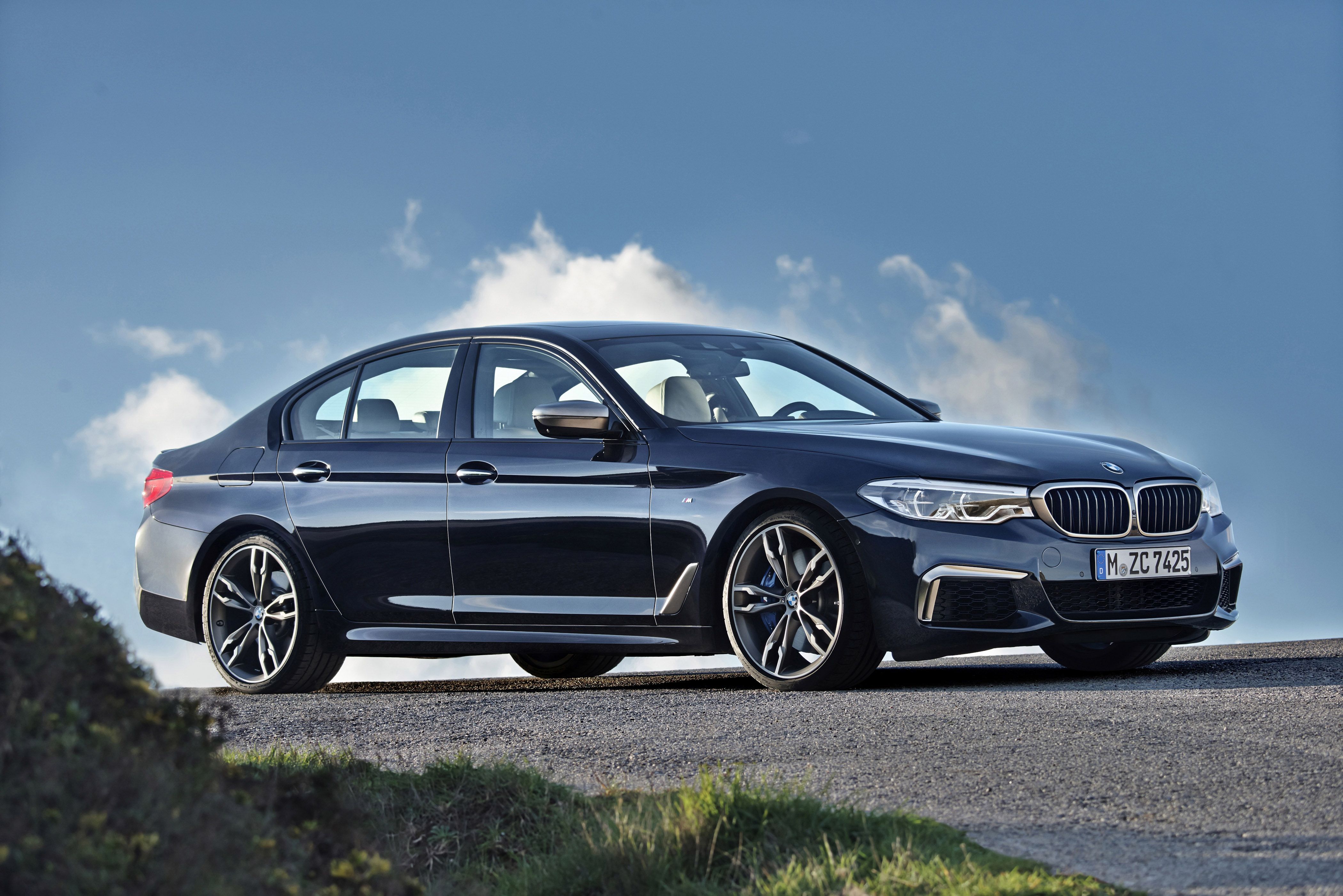 BMW 520d G30 specs, quarter mile, lap times, performance data 