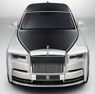 Land vehicle, Vehicle, Luxury vehicle, Car, Rolls-royce phantom, Rolls-royce, Automotive design, Rolls-royce ghost, Sedan, Supercar, 
