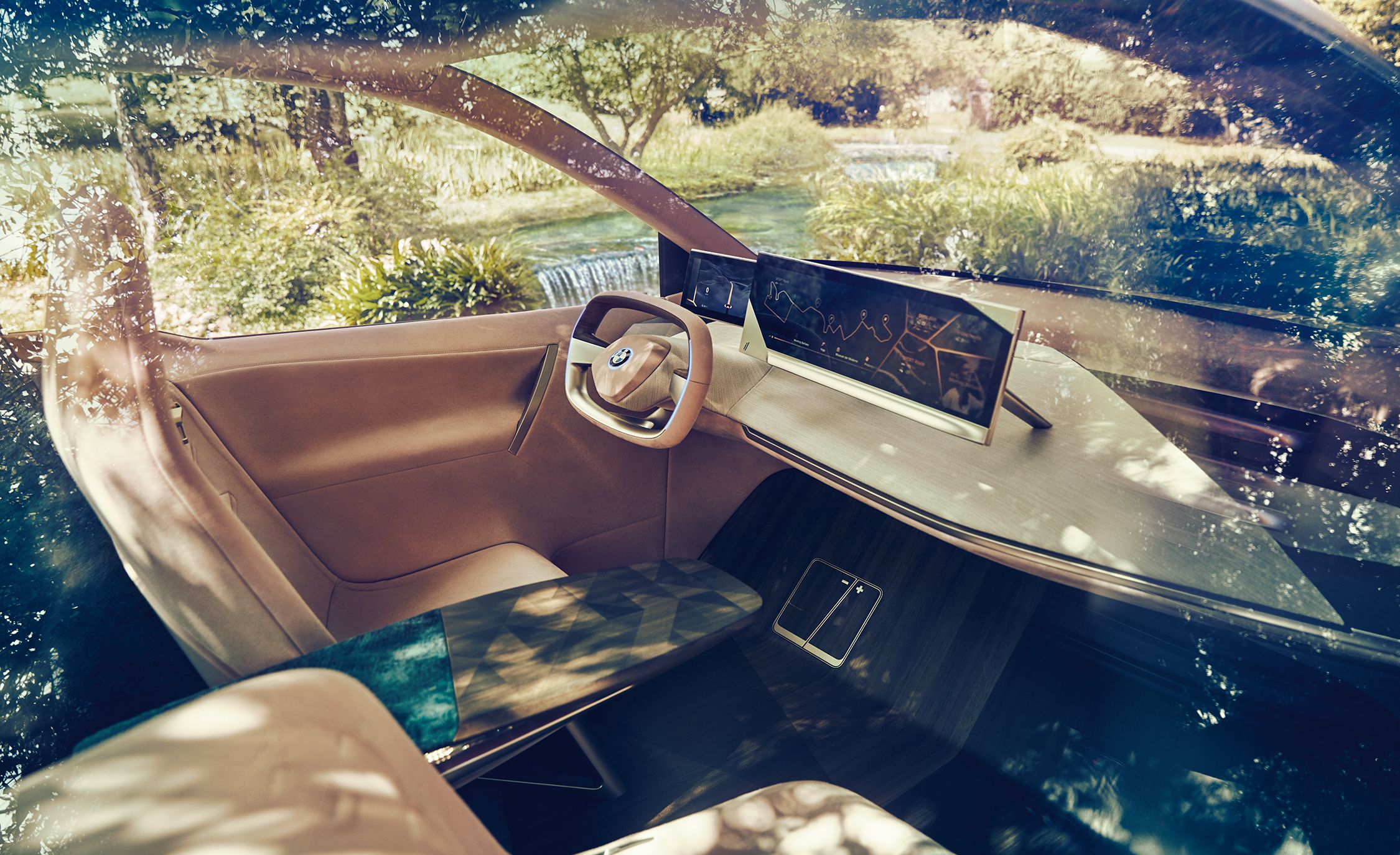 The BMW Vision iNext Autonomous Concept Wants You to Touch It
