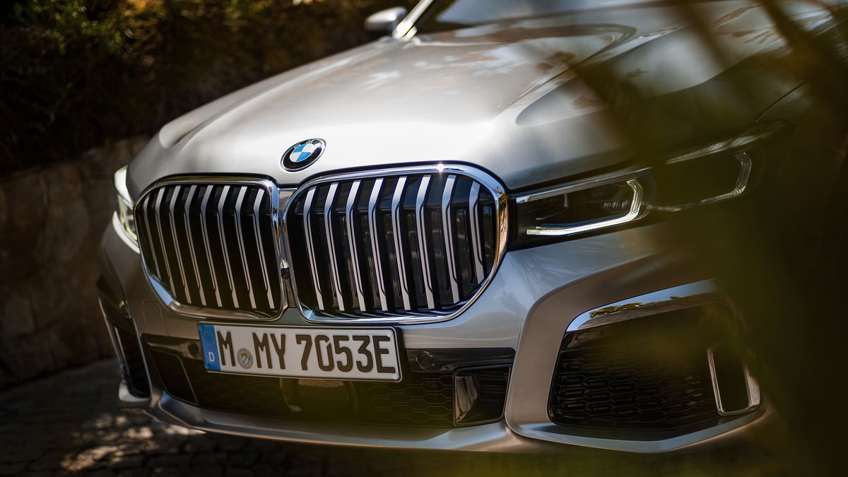 BMW Won't Do the Enormous-Kidney-Grille Thing Forever