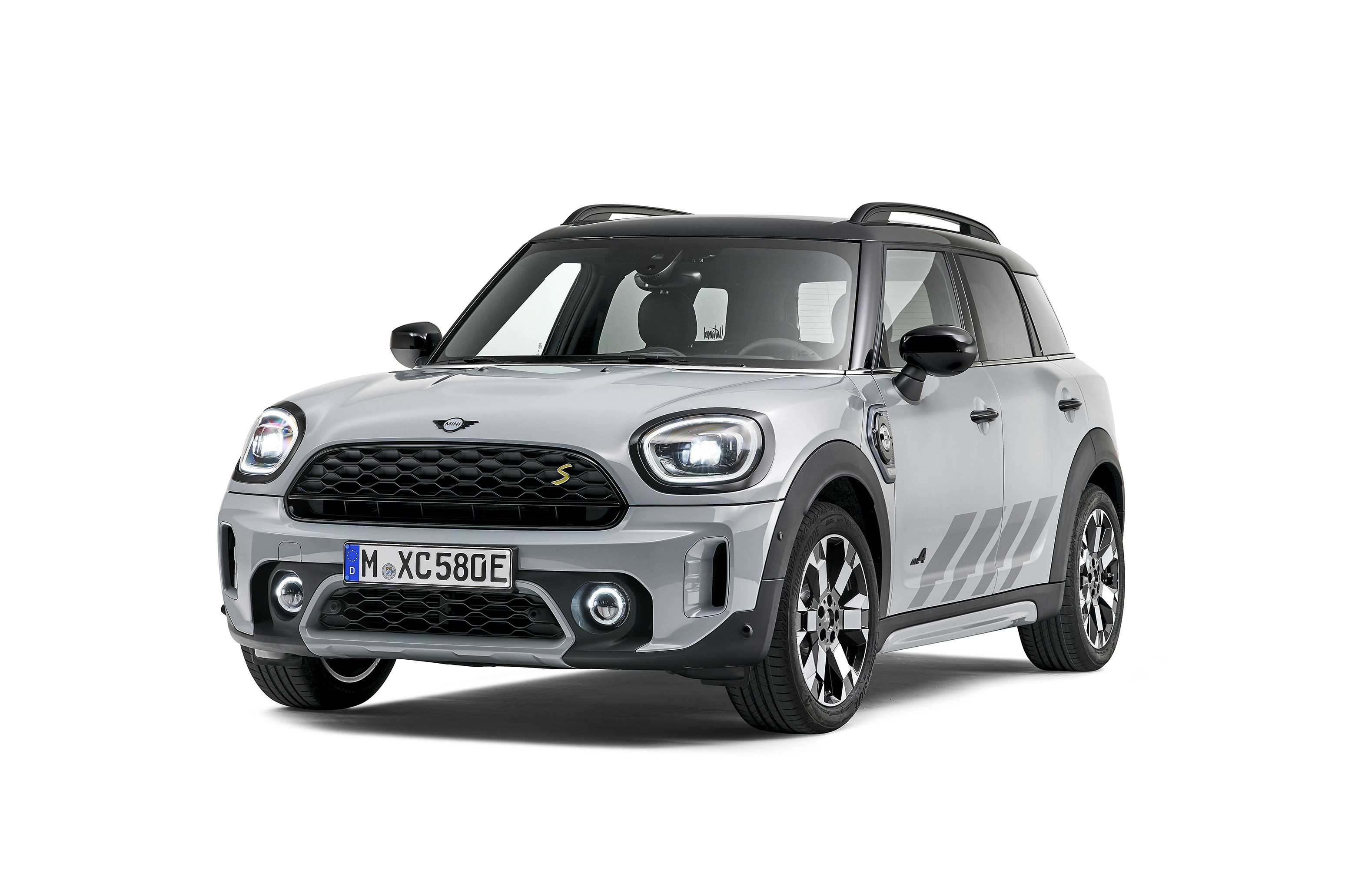 MINI Electric (2019-2024) Review, Performance & Pricing