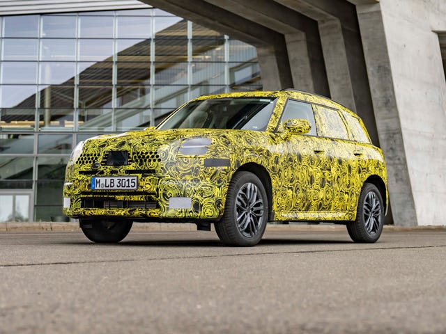 2025 mini countryman camouflage