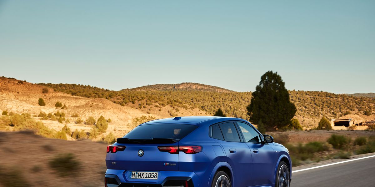 2024 BMW X2 Is Here With a Way More Dramatic Roofline