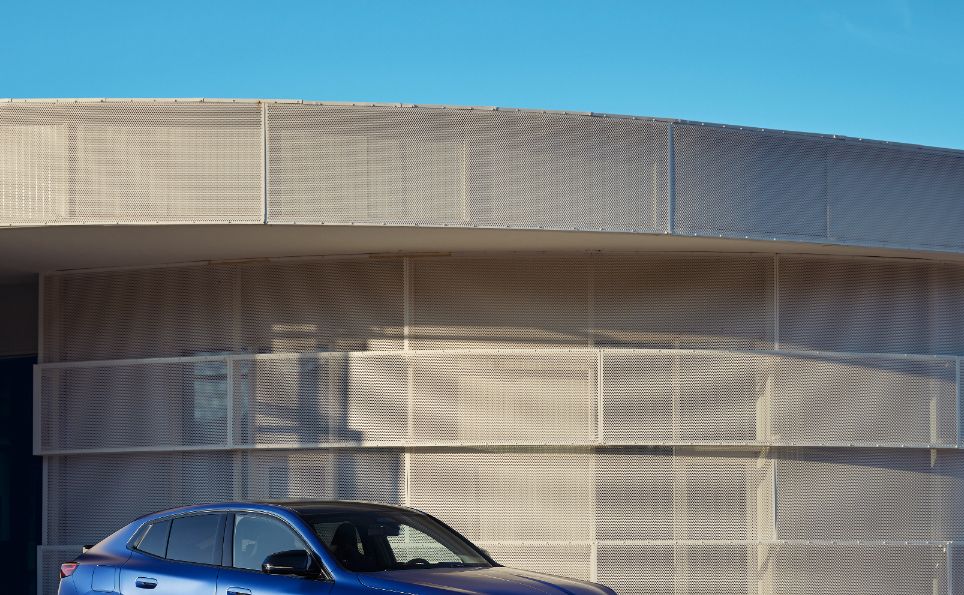 2024 BMW X2 Photo Gallery