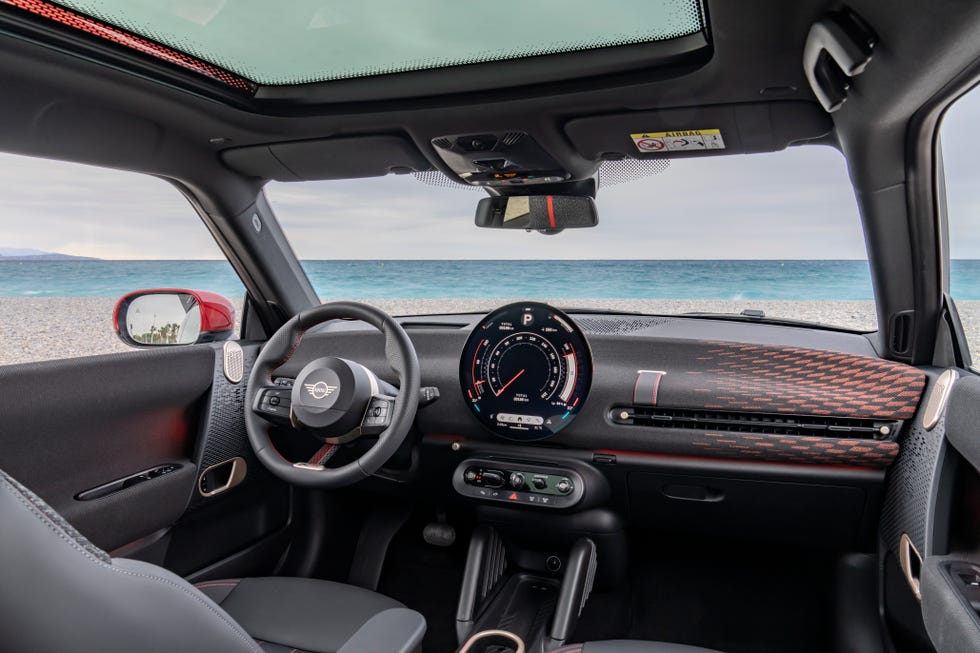 2025 mini cooper se jcw