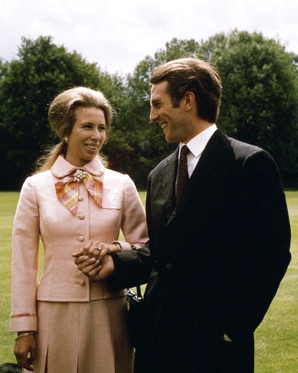 princess anne engagement to mark phillips