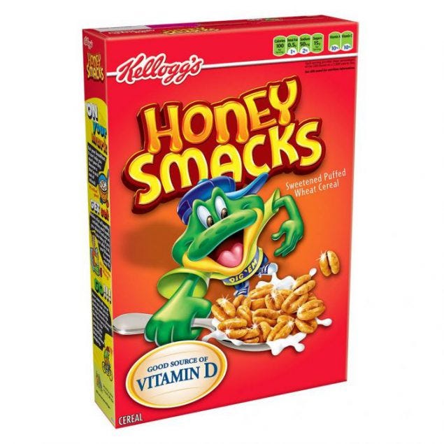 Breakfast cereal, Food, Cuisine, Meal, Vegetarian food, Ingredient, Cereal, Breakfast, Snack, Corn flakes, 