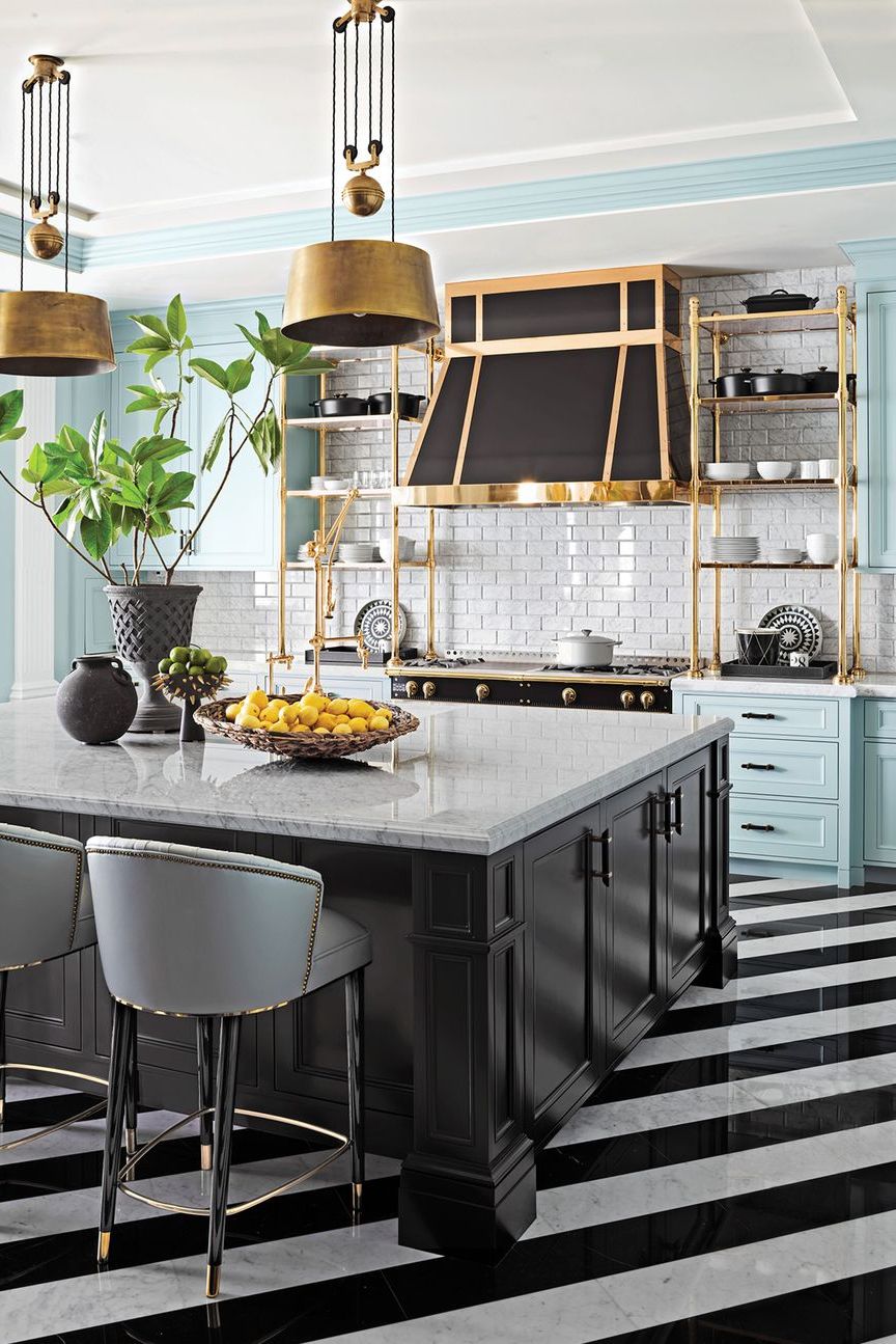 45 Black Kitchen Cabinets for a Dramatic Kitchen Aesthetic