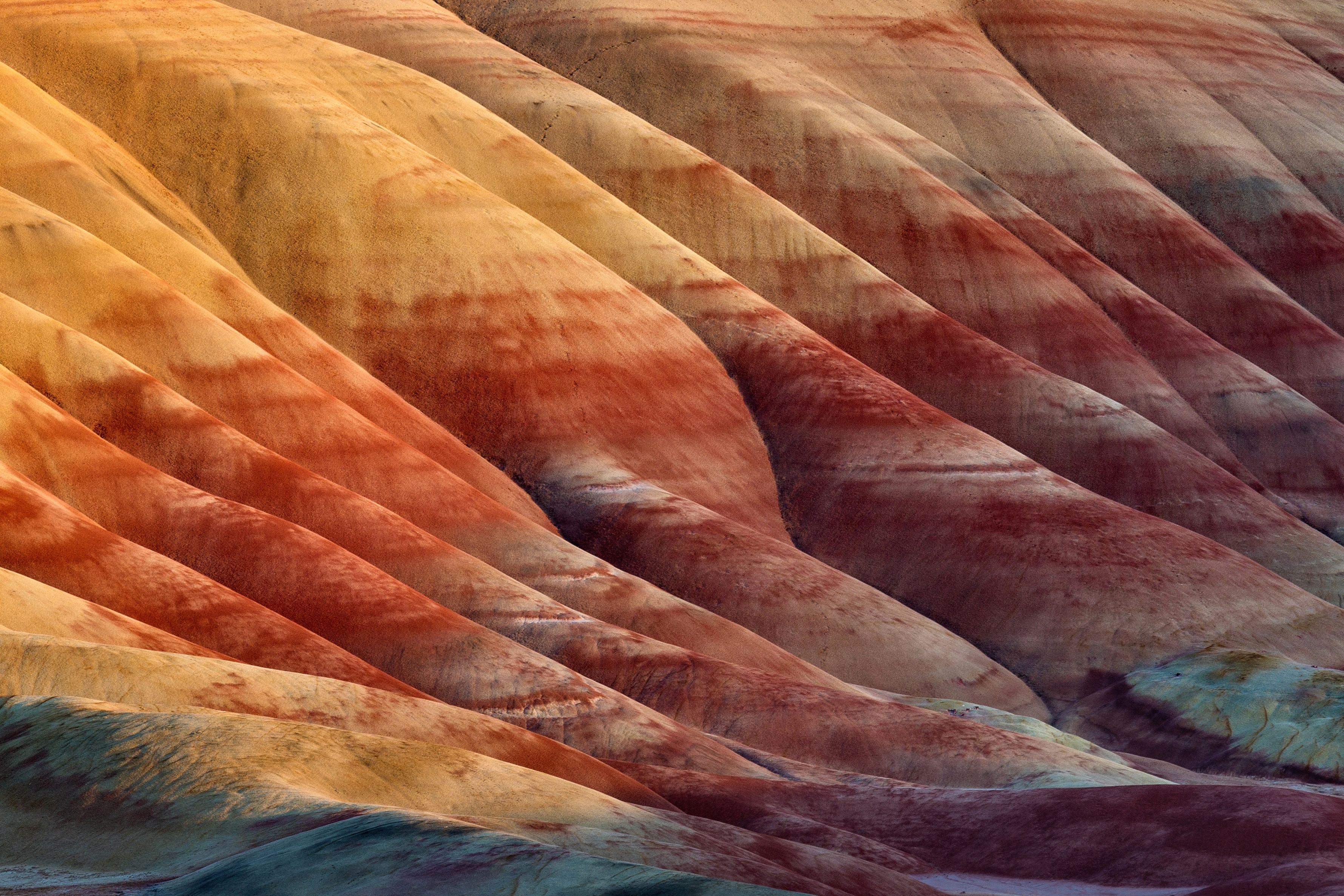 painted-hills-at-sunset-john-day-fossil-beds-royalty-free-image-1752094250.pjpeg