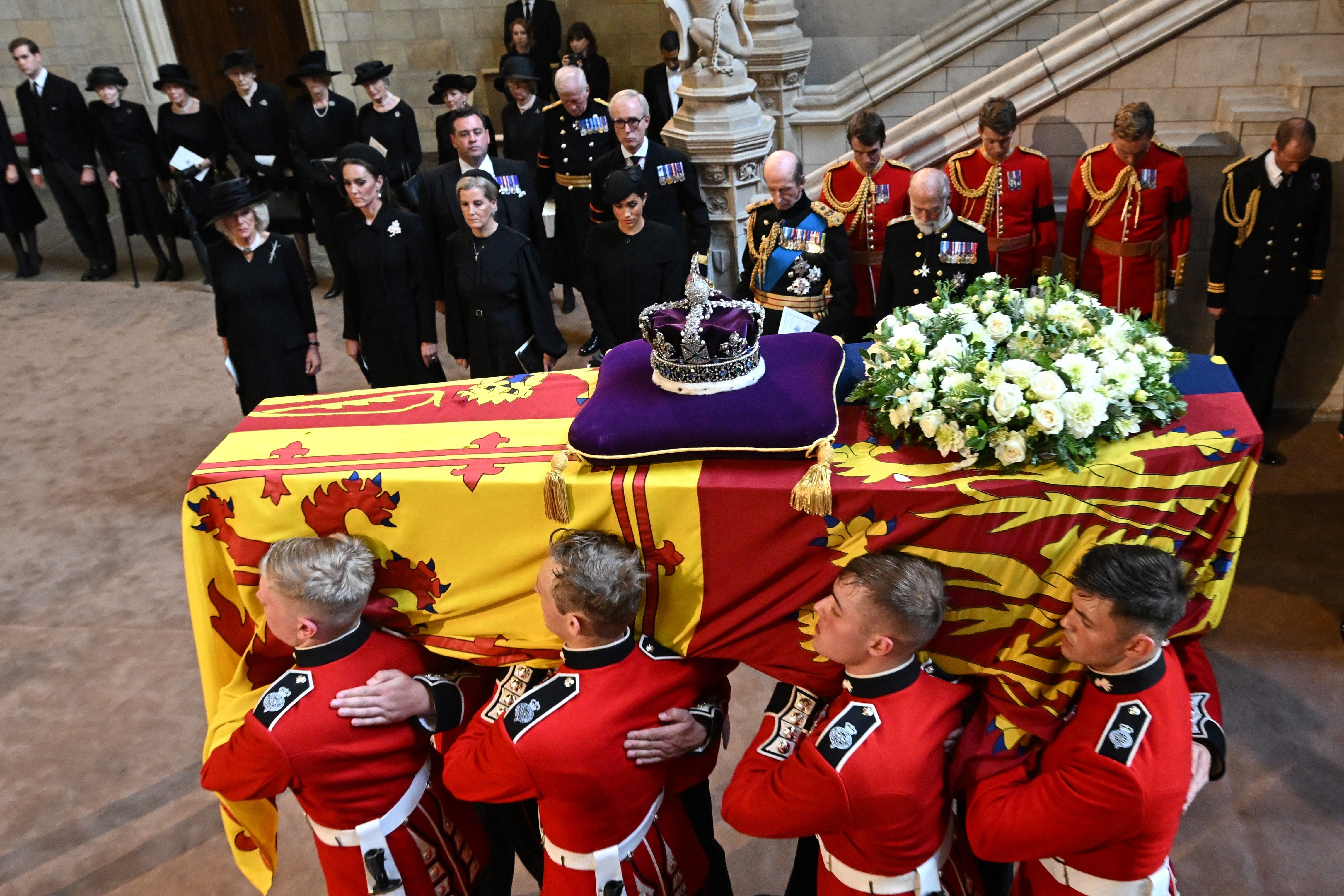 Kate wears the Queen's pearl leaf brooch for lying-in-state ceremony