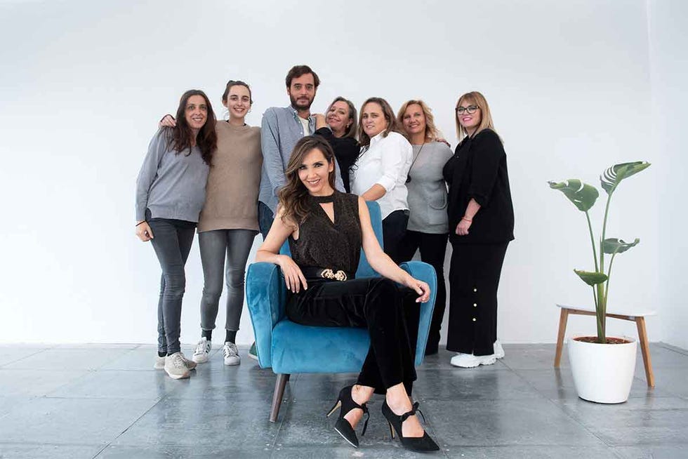 Paloma Lago y equipo de 'Diez Minutos'