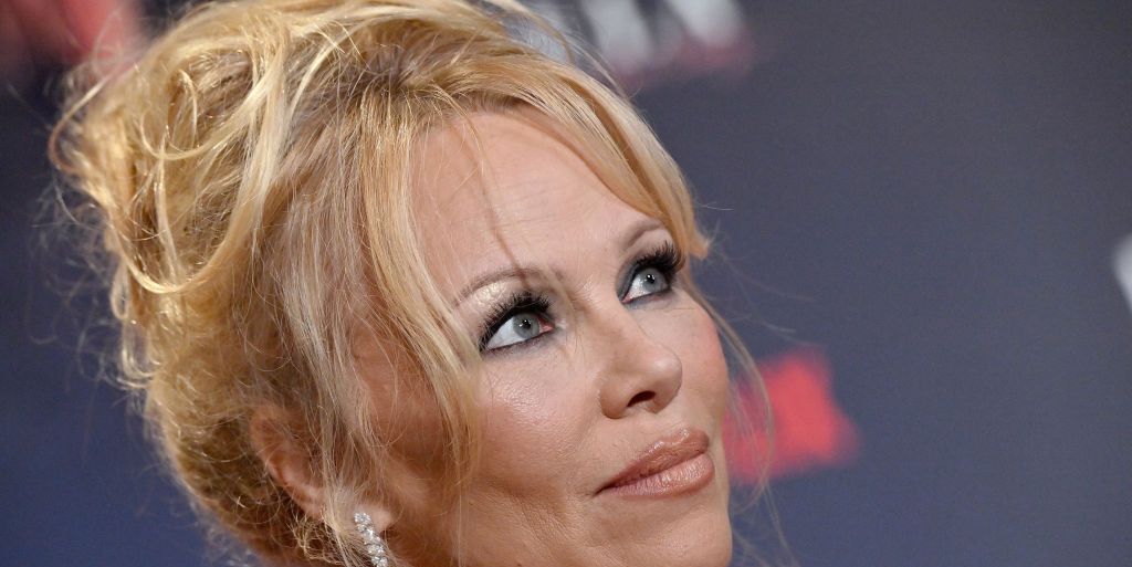 Pamela Anderson Reveals the ‘Beautiful’ Hydrating Concealer She Loves