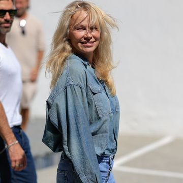 pamela anderson collaborates with re done on an edit of 90s inspired denim