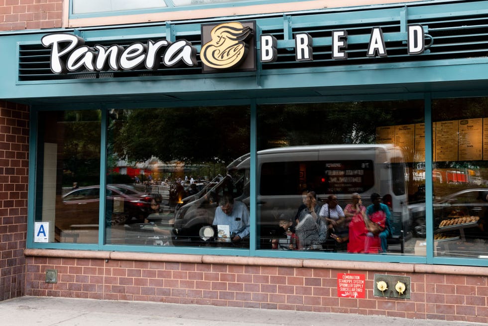 panera bread restaurant in union square in new york city