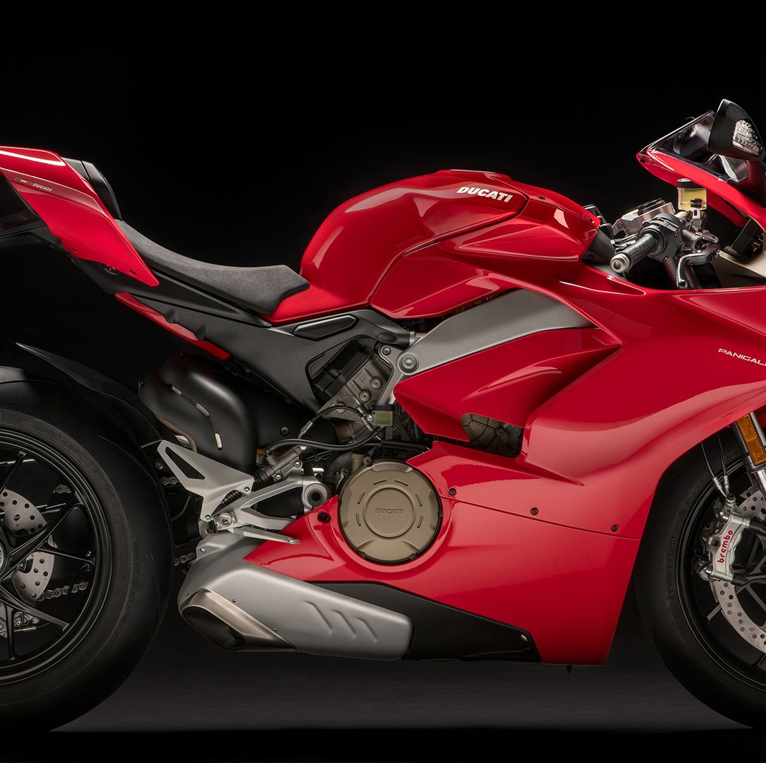 The New Ducati Panigale Is a Four-Cylinder Screamer