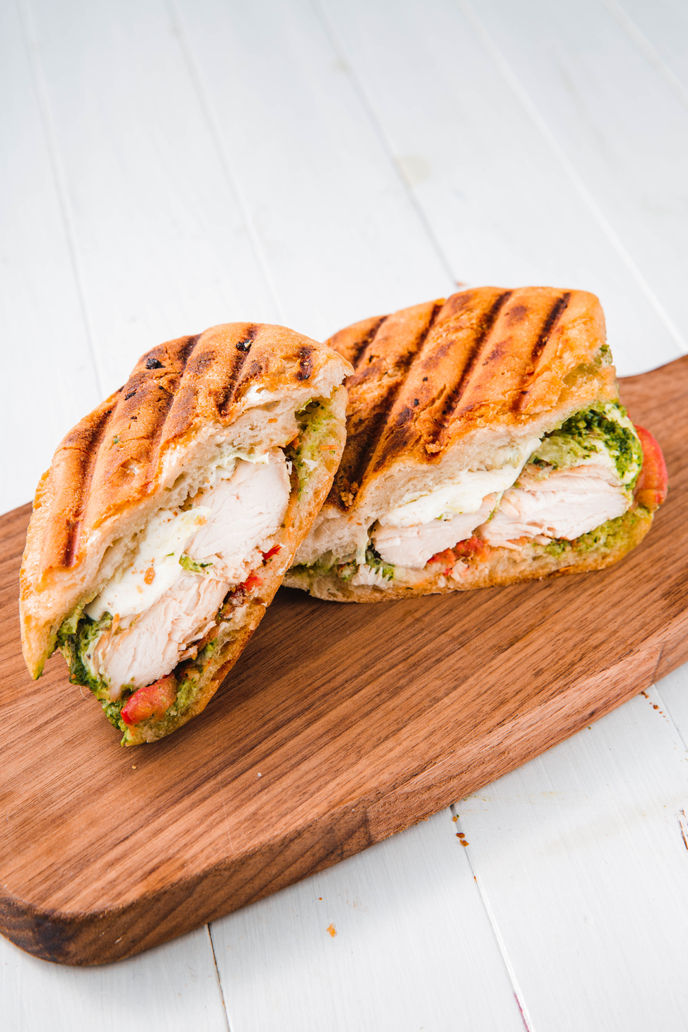 dish, food, cuisine, ingredient, sandwich, finger food, produce, panini, baked goods, staple food,