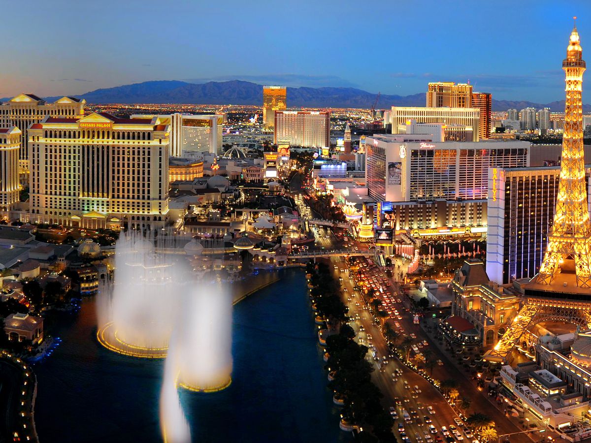 Bellagio Fountains: Will the famous Las Vegas landmark close to make way  for a shopping mall?, The Independent