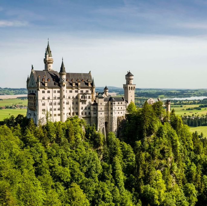 panoramic view of the castle neuschwanstein from the bridge