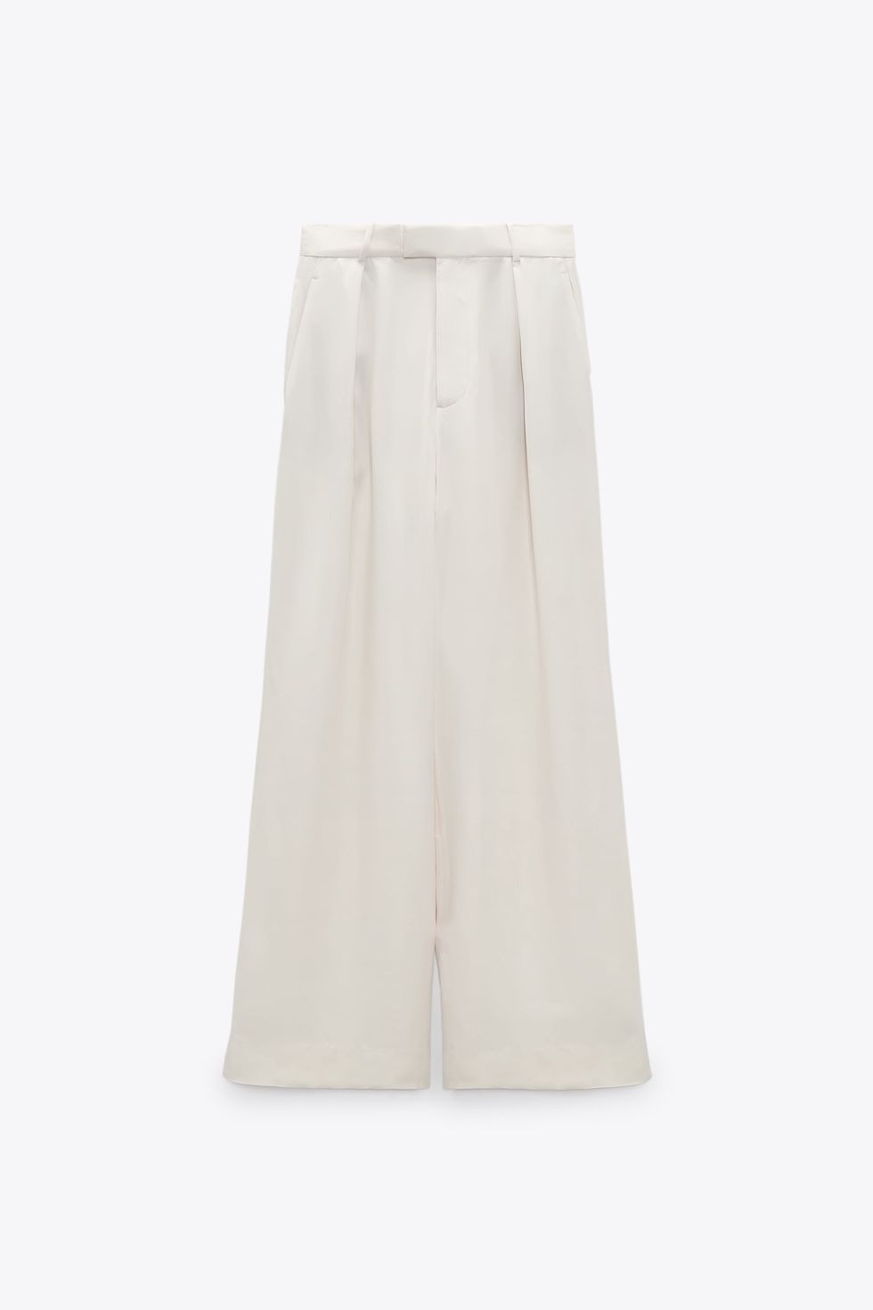 Los pantalones anchos satinados blancos de Zara