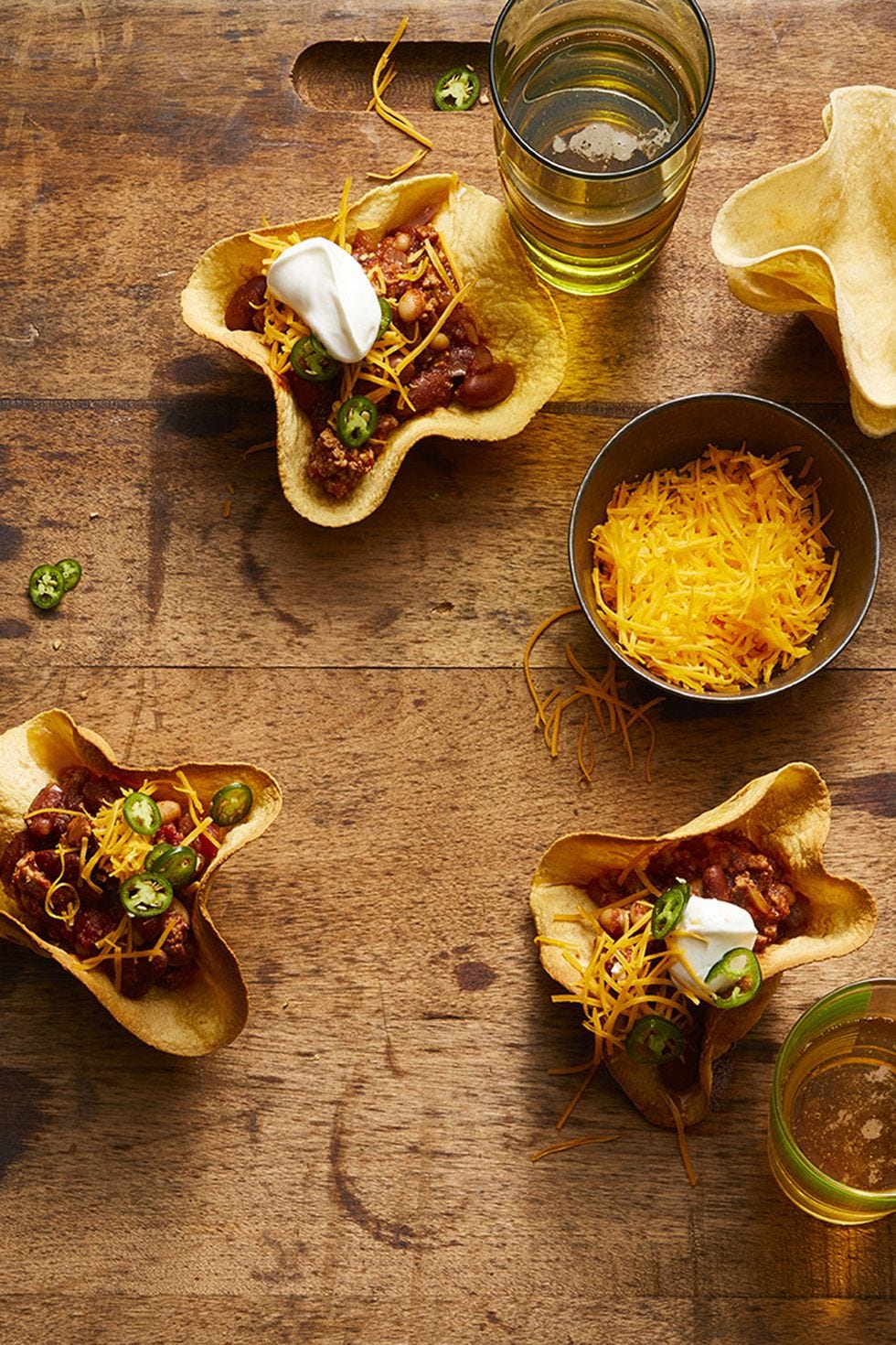 https://hips.hearstapps.com/hmg-prod/images/pantry-recipes-smoky-maple-chili-tortilla-cups-0218-1585233137.jpg?crop=0.842xw:0.843xh;0.158xw,0&resize=980:*